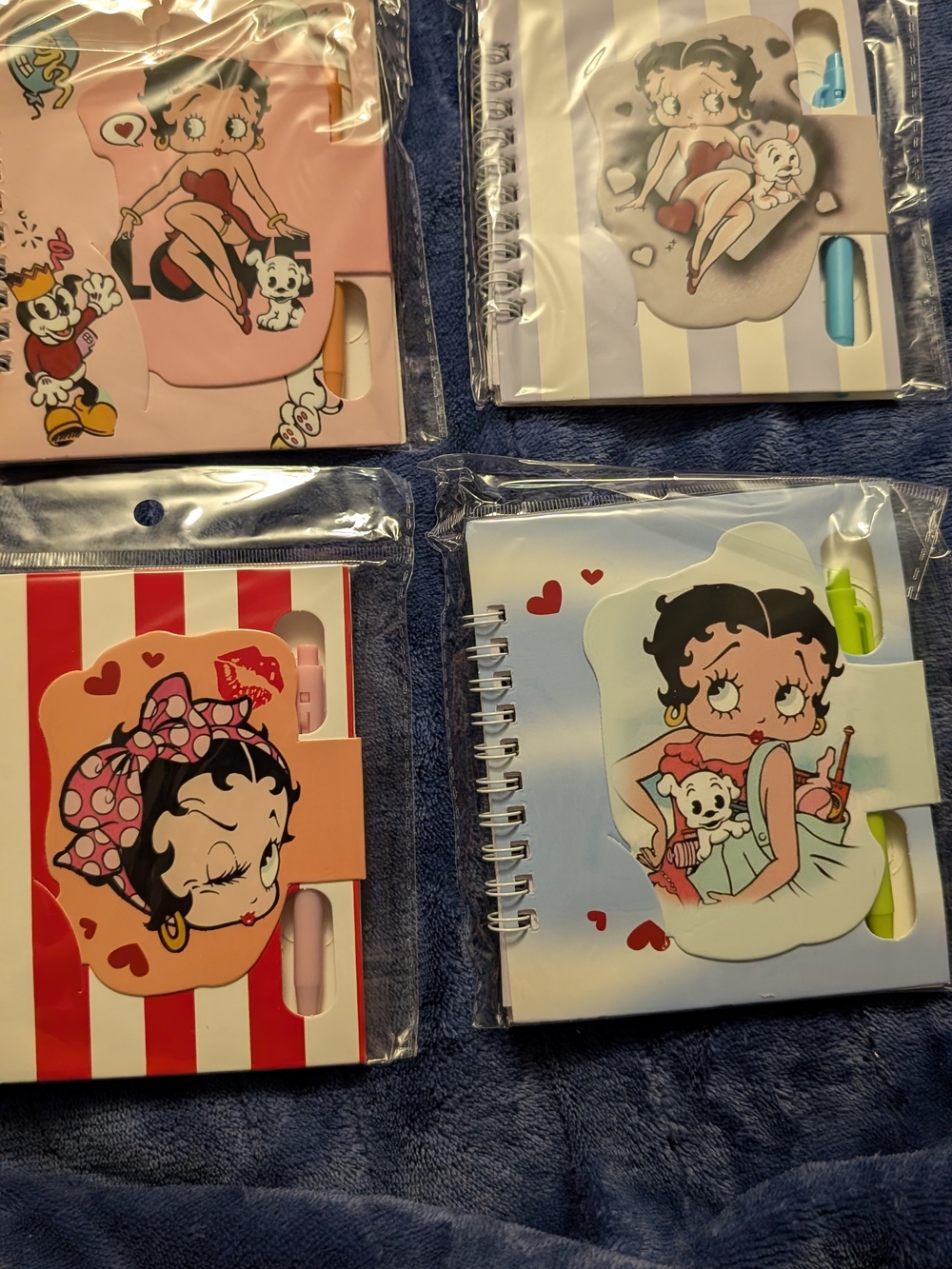 4 Betty Boop Small Spiral Notebook with Pen Set